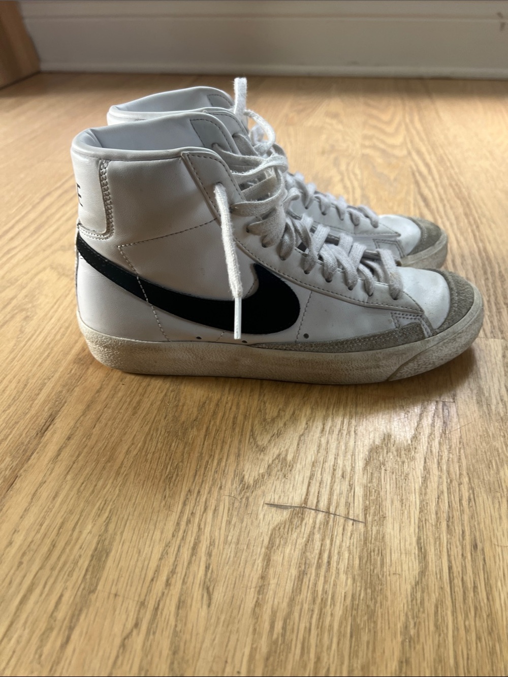 Nike Mid 77 Blazer